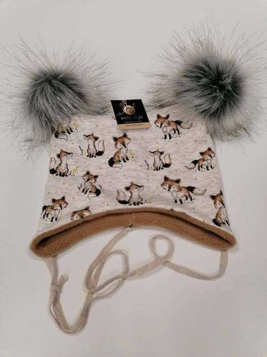 Ziemas cepure ar bumbuļiem.Lapsiņas.44-56 cm. Endzi Style SIA