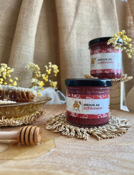 Medus ar dzērvenēm | Eco Honey Latvia