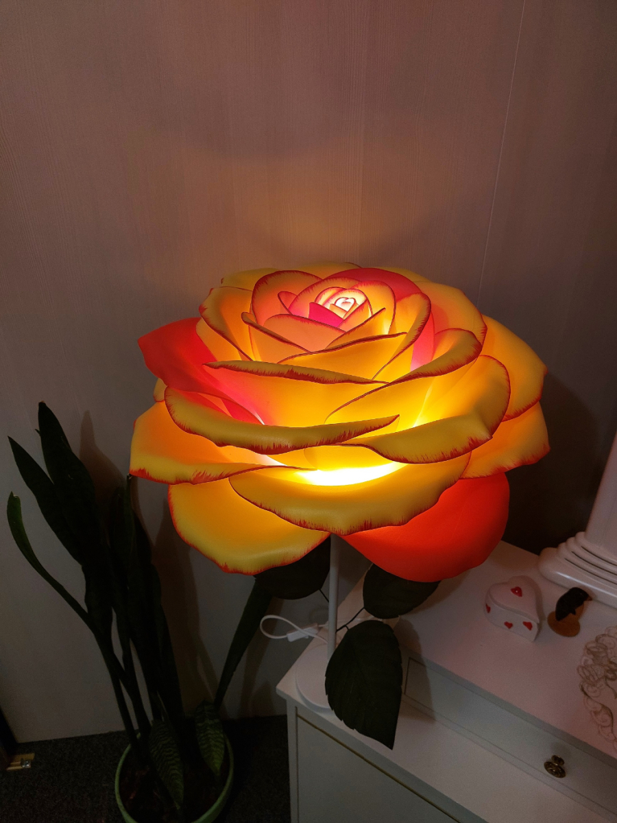 Naktslampiņa- roze  | Paradise Flowers lampas