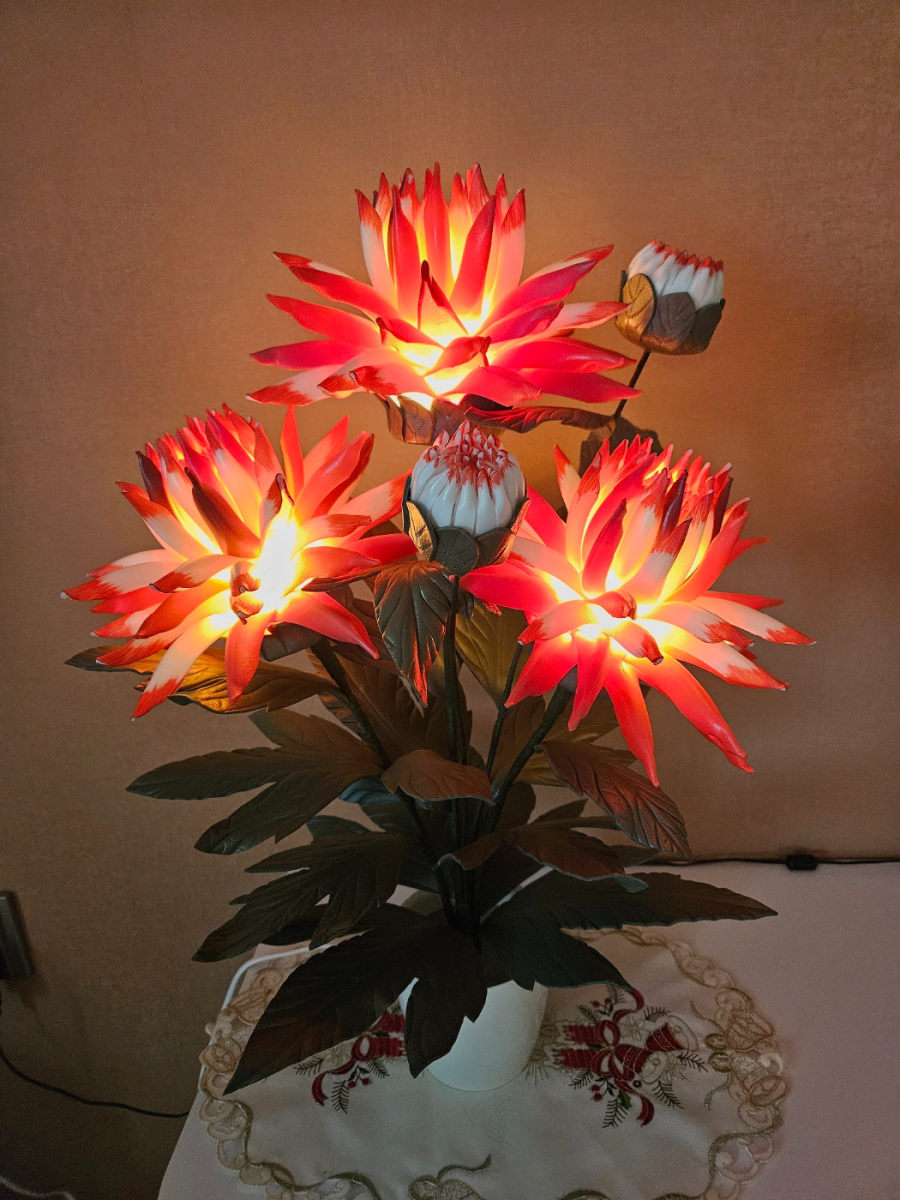 Naktslampiņa- dālijas | Paradise Flowers lampas