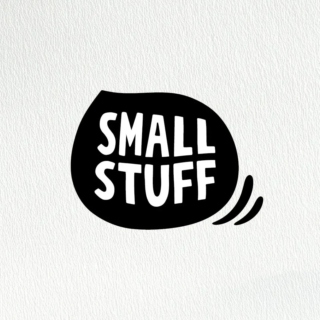 Small Stuff Miniatūru māja | mākslas izziņas centru logotips