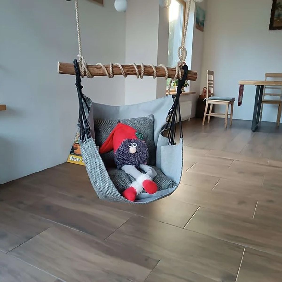 Bērnu šūpuļkrēsls