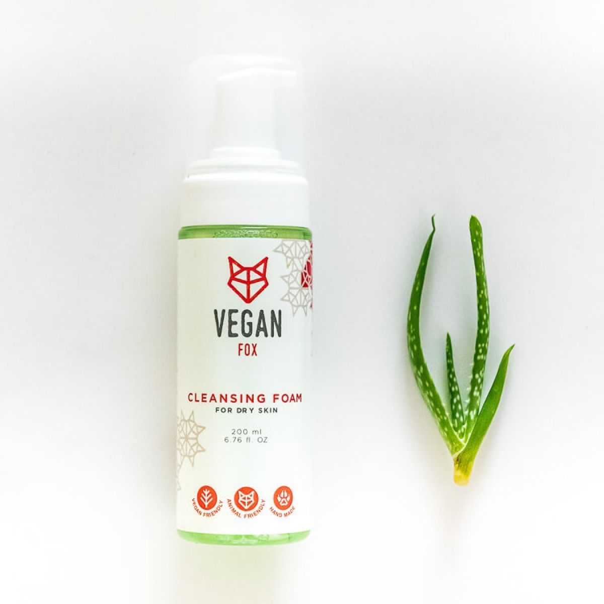 59536_cleansing-foam-dry-skin-ingredients-vegan.jpg.pagespeed.ce.-5zlzrcnzj
