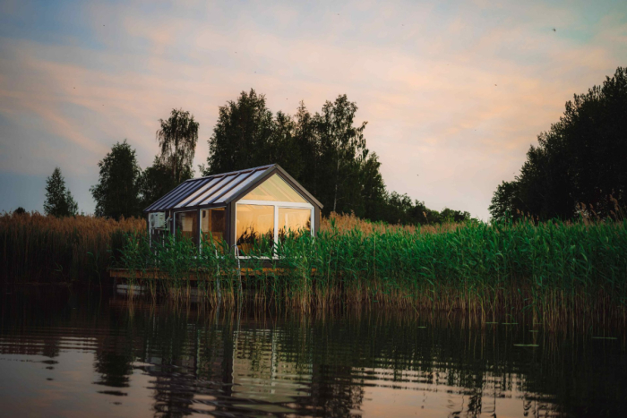 60669_ezerture-glamping-stikla-namins1