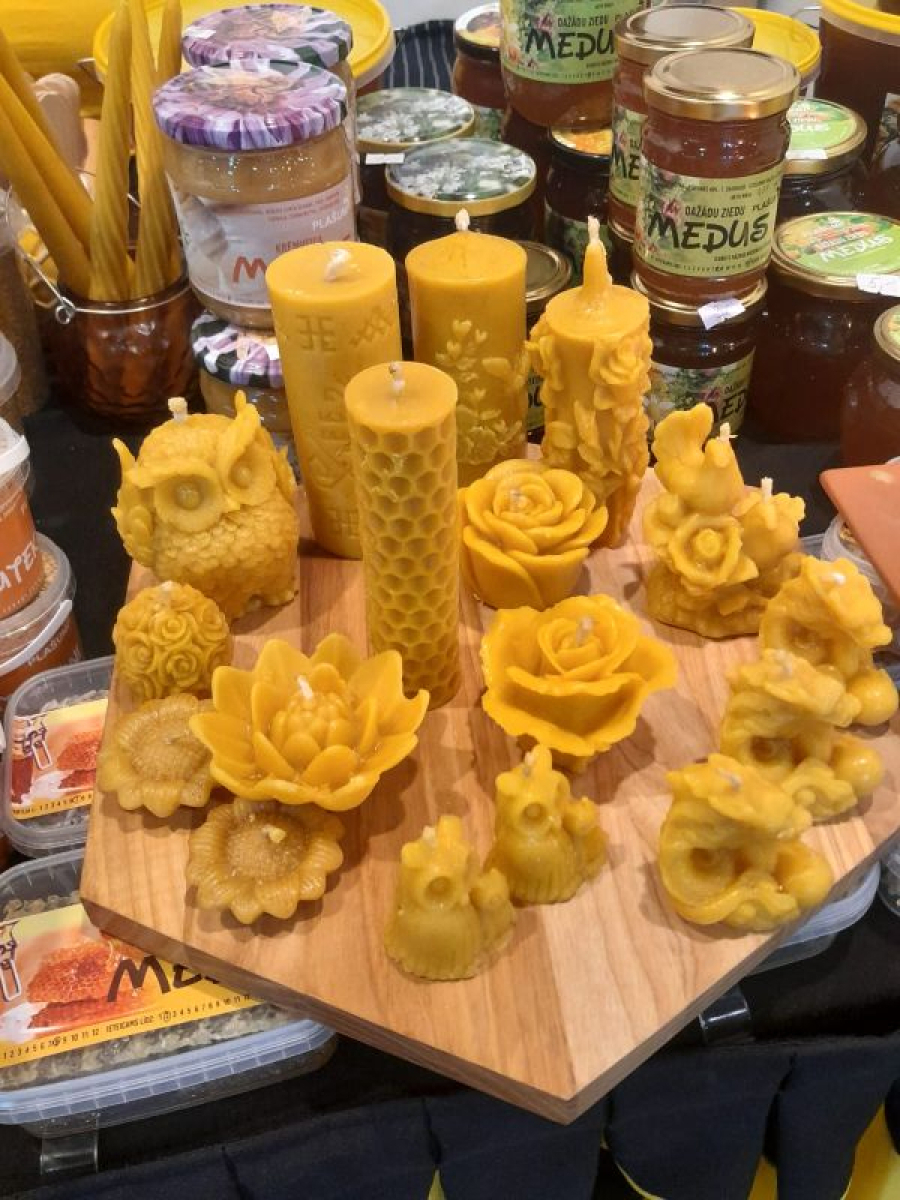 60966_aaf9fe14-523d-4a7e-9d61-dde2775666bc